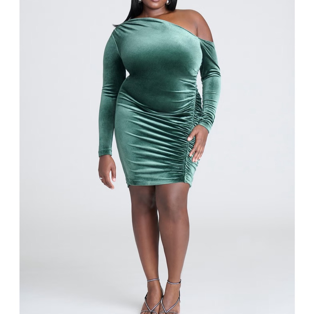 Eloquii Shirred Velvet Mini Dress
